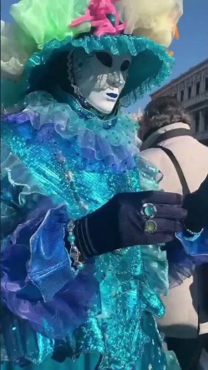 ベネチア 仮面のカーニバル 2月のカーニバル盛り上がってたよ🇮🇹❤️バレンタインの衣装も❣️venice carnival 2023 #ヨーロッパ #イタリア #italy #venezia