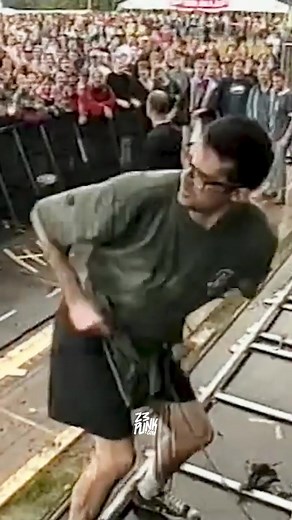 Descendents 🔥 “Coolidge” live at Pinkpop Festival 1997 #descendents #punkrock #punk #poppunk #rockandroll #rock