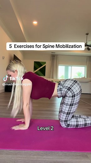 5 Spine Mobilization Yoga Exercises for Daily Health