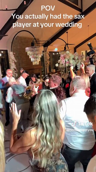 POV: Live Saxophone Performance at Wedding | Memorable Wedding Dance Moments