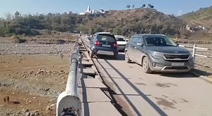 Poonch...... People demonstrated many times about the deteriorating condition of the bridge of Bhetar drain connecting Poonch town to the village, but this time the administration took care of it and started repairing the bridge of Betar brigade on which The successful people thanked the district administration and said that this bridge should be repaired properly because many villages are connected with this bridge. | Morning Glory | Facebook