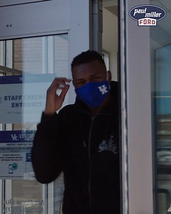 20K views · 525 reactions | #DoorToDoor - the one with Oscar Tshiebwe #BuiltDifferent x #BBN  | Kentucky Men's Basketball | Facebook