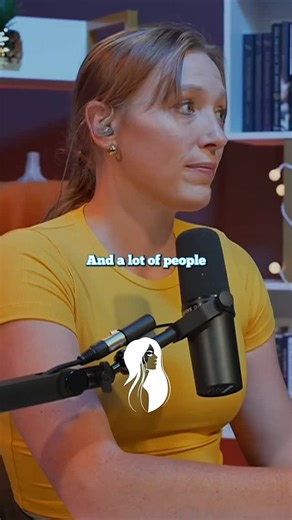 Matured Woman | "Traditional vs. Modern Women: Understanding Different Life Priorities" In this thought-provoking discussion, we explore the differences... | Instagram