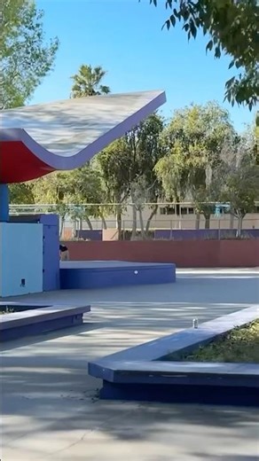 Most iconic legendary magical spot ever! Have you been? Skateboarding here was epic!