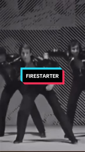 How to dance on the Prodidy music? @The Prodigy #dancesync #synchro #viraldance #theprodigy