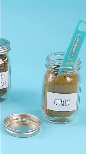 Make labels with your Cricut machine in minutes! #cricut