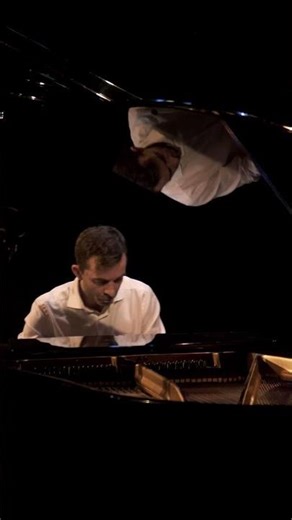 Neoclassical composers today - PianoRevenge - Gregoire Linais #neoclassicalmusic #neoclassicalpiano
