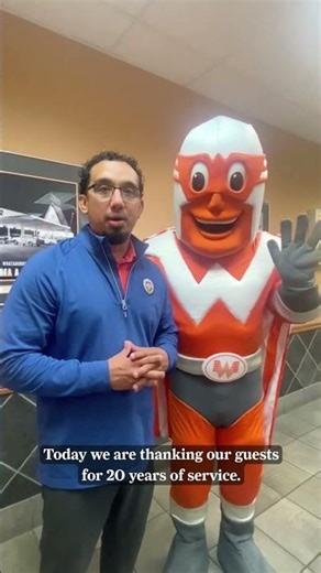 Downtown Whataburger hosts farewell party before Houston tunnel location closes after 20 years 🍔