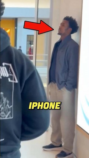 It seems easy to steal an iPhone… until you leave the store 😳