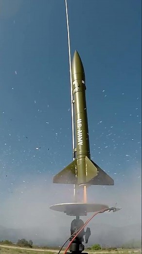 Honest John Missile Rocket Launch Slow Motion #military #scalemodel #rocketlaunch #estes #rocket