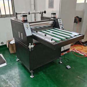 [Hot Item] AC220V 50/60Hz 4kw Post-Coating Sticker Roll to Sheet Laminating Machine