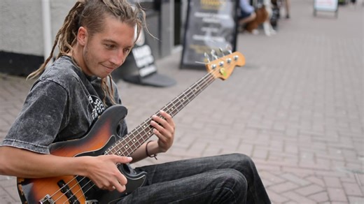 Dr. Funk performs Daft Punk.