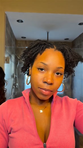 Veronica💜 on Instagram: "6 months micro locs retie #retie #microlocs #retwist"