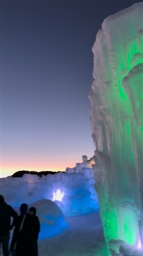 Visit Cripple Creek on Instagram: "Tickets: www.visitcripplecreek.com Bundle up for Ice Castles. Dress in insulated winter wear—coat, hat, gloves, and snow pants (especially if you’ll ride slides or crawl through tunnels). Footwear: winter boots are best. Avoid high heels or flat dress shoes; microspikes are allowed but not required. #visitcripplecreek #icecastles"