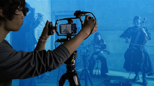 New iPhone Camera Dock Lets You Film Like A Pro