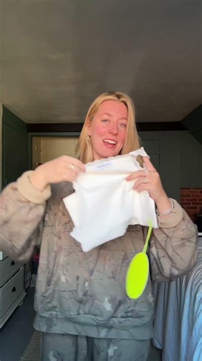 i have been on the hunt for a top like this for so long!!! i’m obsessed and am going to wear this