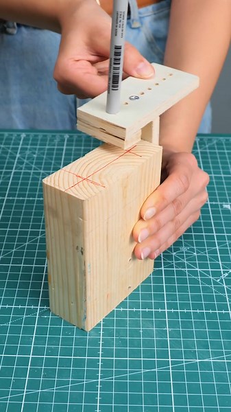 Precision Cutting 🪚Build a Magnetic Tool for Flawless Results