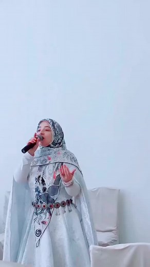 99 Names of Allah Nasheed by Hadidja Magomedova