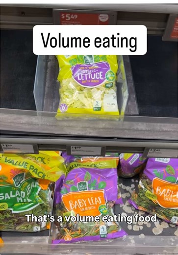 Eat a lot of food Volume eating is eating certain foods in large amounts for a low amount of Calories. Are the most common high volume foods vegetables?, yes they are. But that doesn’t mean your meals have to be boring, it means you can add more of other ingredients because the base of your meal is so low in calories 👍 #food #health #nutrition