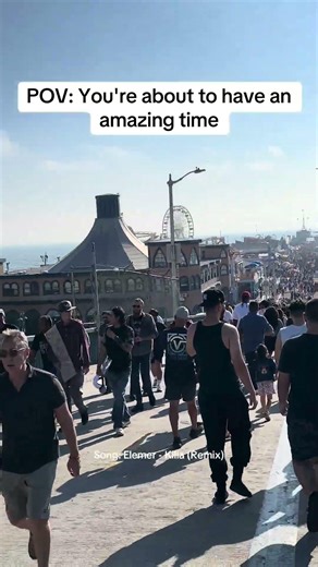 Santa Monica Beach vibes. 🔥 #musicproducer