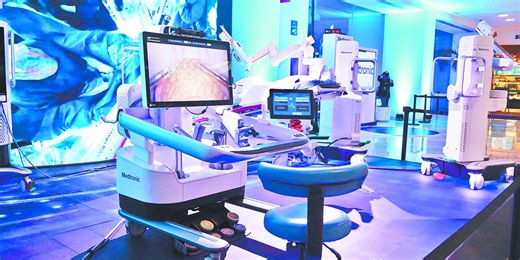 Medtronic presentó su primer robot quirúrgico en México