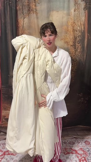 Understanding the Color of the Viral Jacket Debate