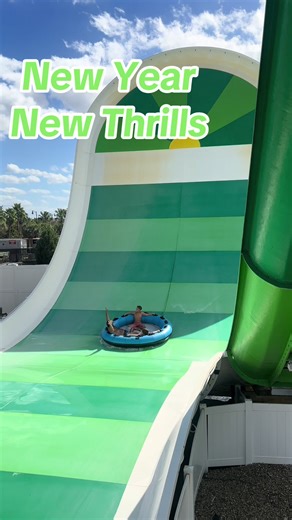 Get all the thrills in 2026 with a season pass PLUS an extra FREE ticket when you buy before Sunday night! #islandh2owaterpark