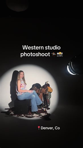 Studio Western photoshoot 📸🐴 @hadley #westernphotographer #denverphotographer #coloradophotography #denvercolorado #cowboy
