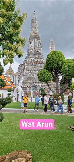 nicest temple i have ever seen wow Wat Arun #thailand #bangkok #watarun