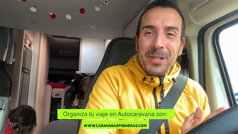 Así es el Parque Warner EN NAVIDAD ¡Vamos en LA CASA RODANTE!