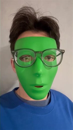 Reading the entire Shrek script 1 word per day #2401 “what.”