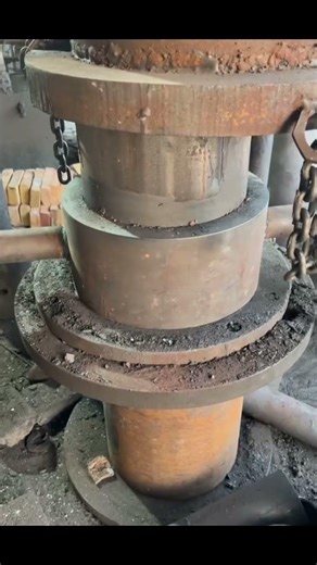 #fitting #flange #steelpipe #petroleum #naturalgas #chemistry #oil #industry #factory #boilermaker