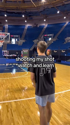 Mastering Text Conversations: Tips to Shoot Your Shot