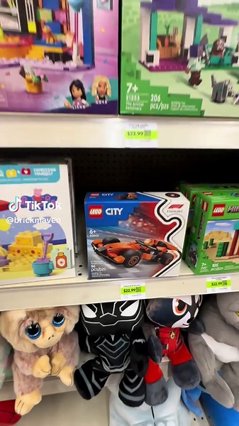 I hope no one is foolish enough to take the bait… #lego #legotiktok #legos #afol #legosets