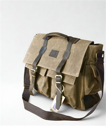 Waxed Canvas Messenger Bag for Men, Light Brown 15.6 Inch Laptop Bag, Leather Strap Crossbody Satchel, Handmade Vintage Shoulder Bag - Etsy New Zealand