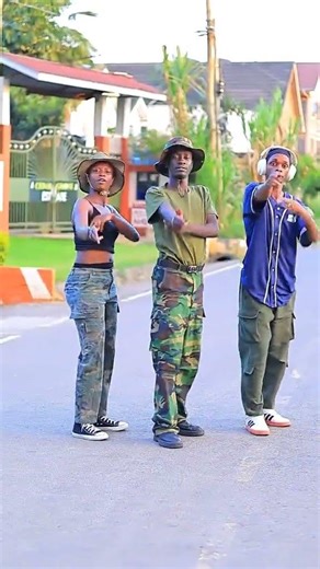 When 2 Girls Meet 1 Guy on the Dance Floor… 😂🔥 #Shorts