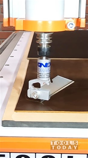 ToolsToday on Instagram: "What do you think of how this turned out? Making a leather hatchet sheath with the Donek D4 drag knife using the Stepcraft M.1000 CNC machine all available from @toolstoday. This drag knife cut through the leather extremely well! - Feed Rate: 100ipm Depth Per pass: .0625" 1.5" smooth ramp in"