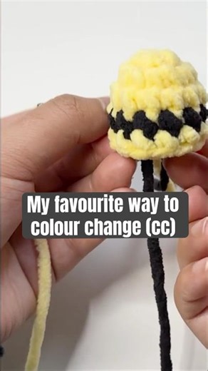 How to Colour Change EFFICIENTLY in Crochet Projects #beginnercrochet