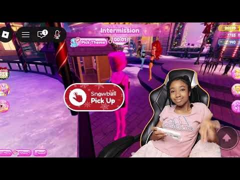 ⚪✨ Monochrome Elegance Look in Dress to Impress 🖤 #dresstoimpressroblox #dresstoimpress #dti