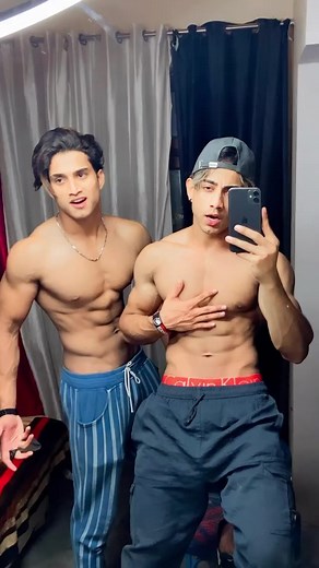 LIKE 👍 FOLLOW 🙏 | PRANK HUB