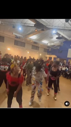 Bmore Nation (Bring In Da Katz) The Bmore Way with Choreographer Donnetta McFadden Coleman killing it on the front row!!! 80’s/90’s Themed Line Dance Party hosted by @dancingdivaapril with Christopher Djdroopy Wills killing us on the mix! 😂😂😂 #dancingdivaapril #webeendoingthis #bmorenationlinedance #bringinthekatzlinedance #djmfitnessllc #bringindakatz #baltimorecity #baltimore #baltimorelinedancing #fypreelsシ゚ #fypage | April Johnson
