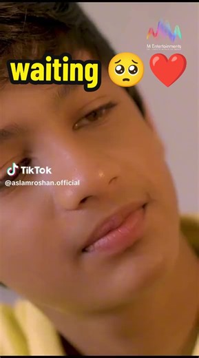 waiting 🥺❤️අපේ පොඩ්ඩගේ අලුත්ම ගීතය❤️#aslamroshanvoicekids #fypシ゚viral🖤tiktok #aslamroshan #sirasatv