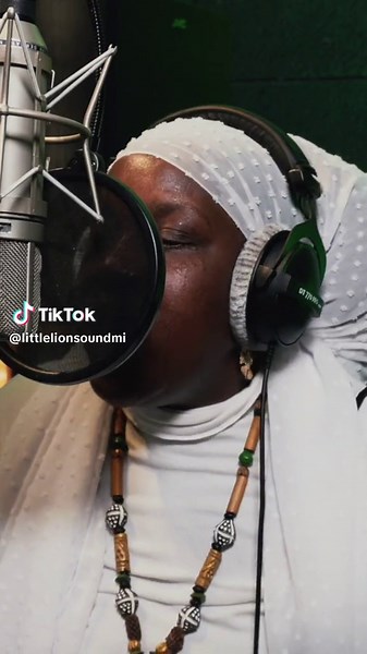 Queen Omega Dubplate for Little Lion Sound 🔥🔥🔥 This one gone viral 🪐🪐🪐 We international 🔥 #queenomega #littlelionsound #reggae #reggaemusic #hiphop