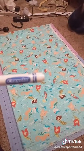 DIY Superhero Cape for Kids: Easy Sewing Tutorial