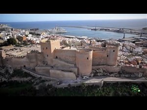 A los pies de la Alcazaba, Almería