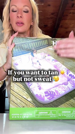 The tanning pool is the greatest invention ever for people who love to tan, but not be all hot and sweaty #tanningpool #tanning #inflateablepool #layinginthesun #tanningpools