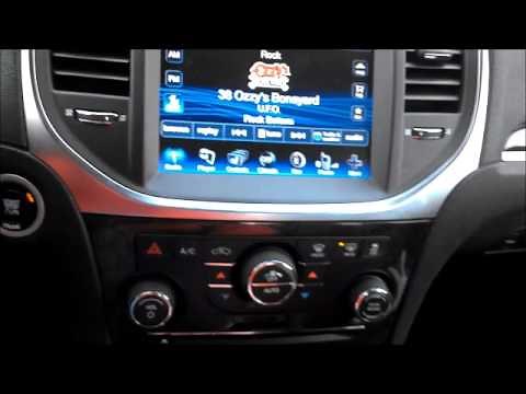 2014 Chrysler 300C AWD interior review
