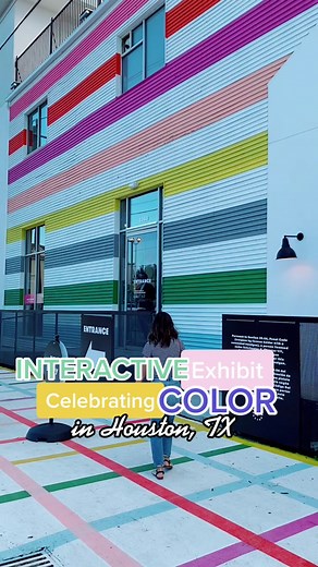 Date Night Idea No. 8: IMMERSE YOURSELF IN COLOR #datenight #artexhibit #houstontx #houstonblogger #htx #houstoncheck
