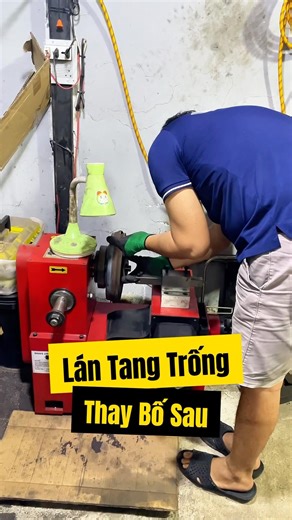 Lán tang trống, thay bố sau #toantienauto #suachuaoto #khunggamoto #oto #bothang