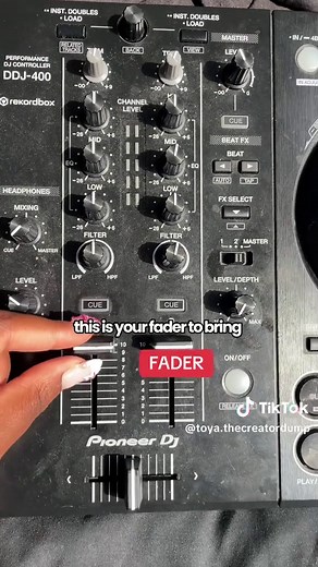 Pioneer DJ DDJ-400: Simple Beginner Tutorial